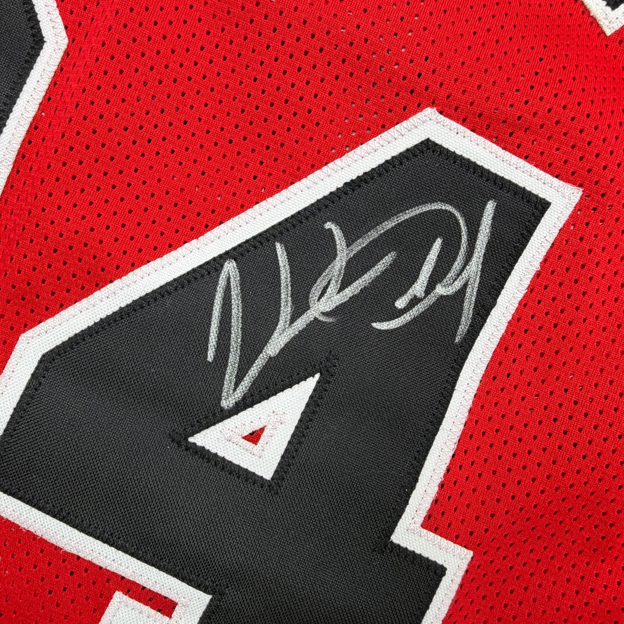 Autographed/Signed Charles Oakley Chicago Red Basketball Jersey JSA COA - Image 3