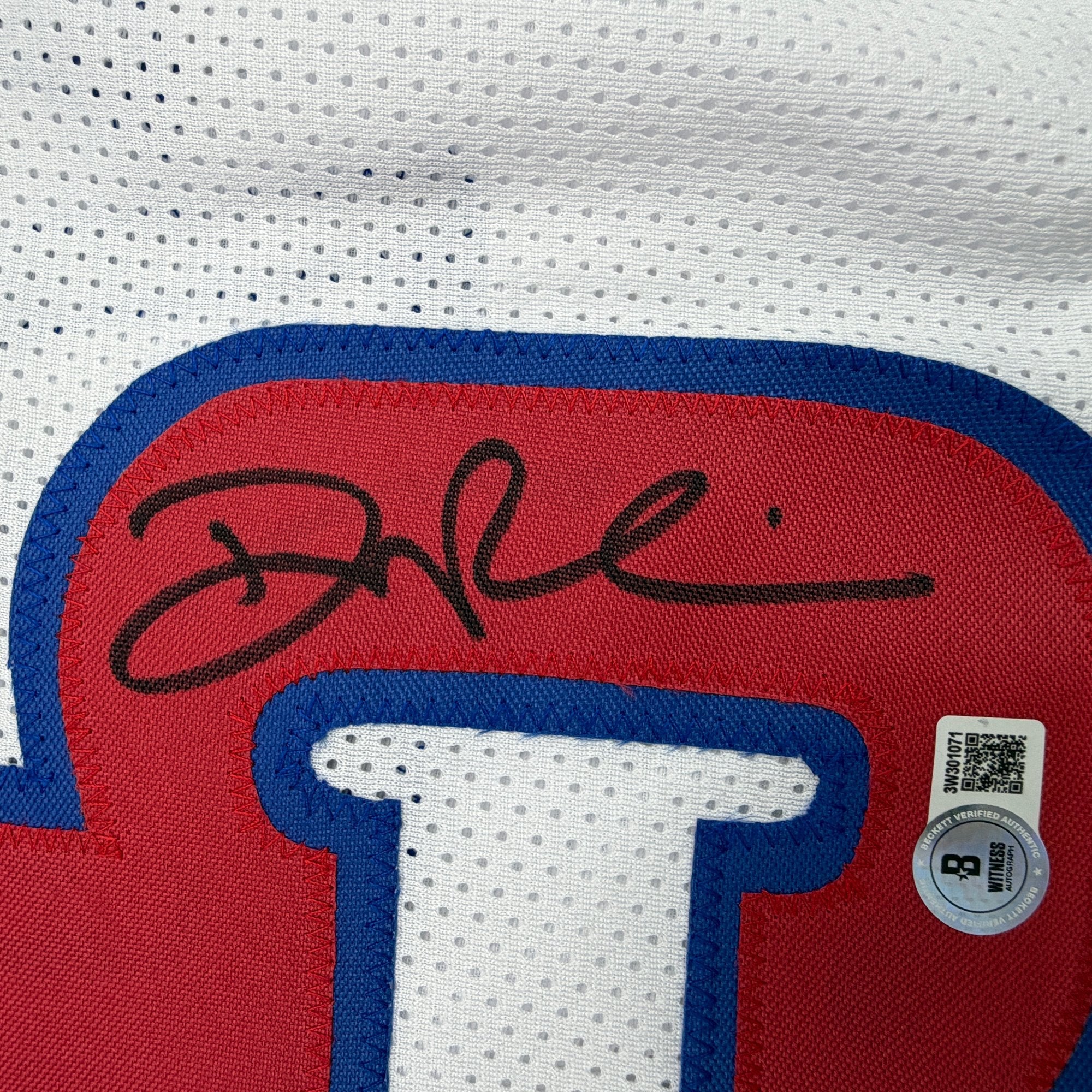 Autographed/Signed Duncan Robinson Detroit White Basketball Jersey Beckett BAS COA - Image 3