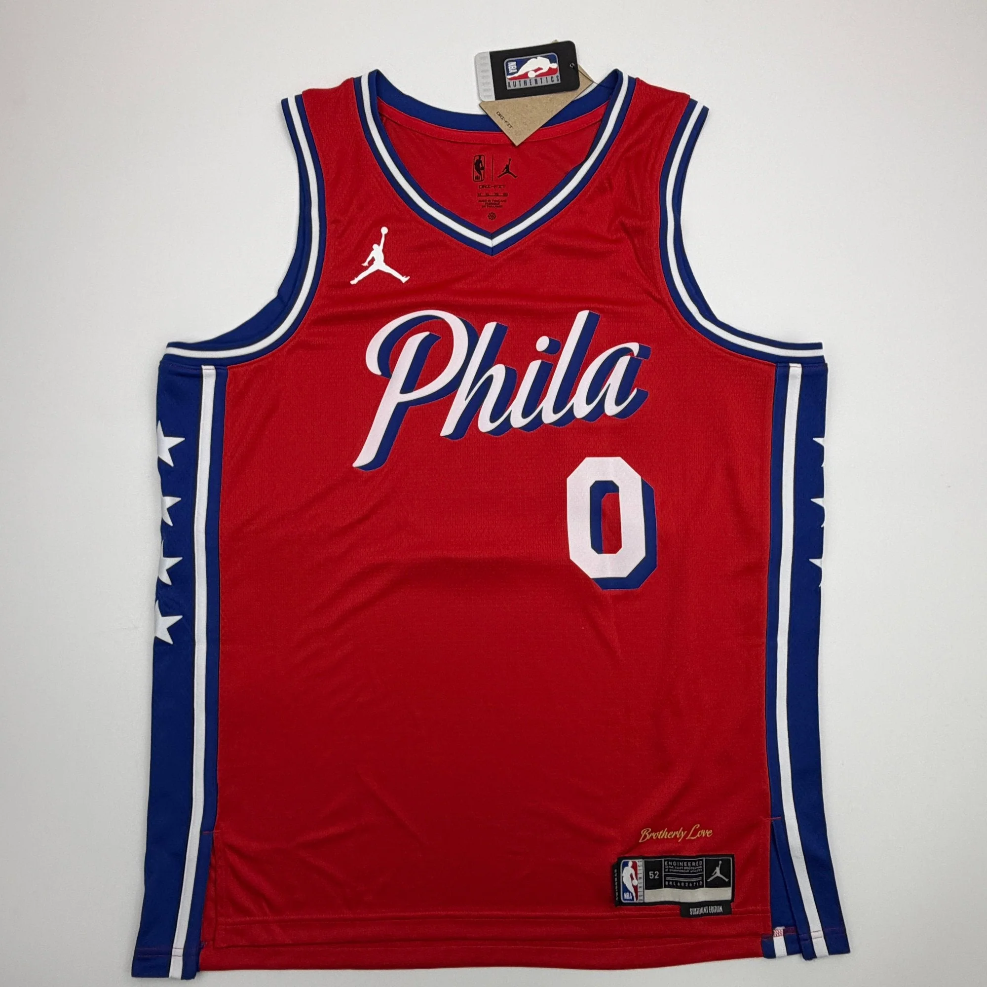 Autographed/Signed Tyrese Maxey Philadelphia 76ers Sixers Red Authentic Basketball Jersey Fanatics COA - Image 4